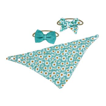 3 pc Muslin Reversible Bib with 2 Headbands Set: Aqua Daisy